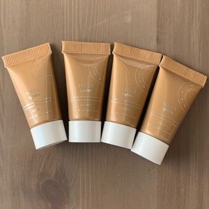 4 Becca Ignite liquified light highlighter minis